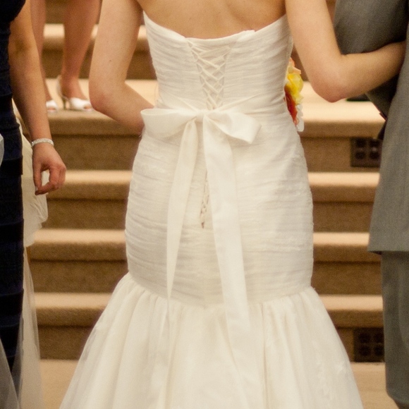 DaVinci Bridal Gown Size 2 - Picture 3 of 8